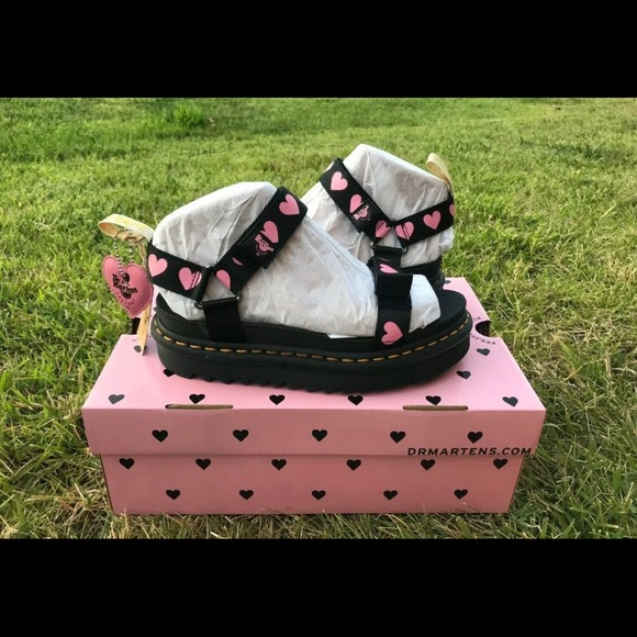 doc martens lazy oaf sandals